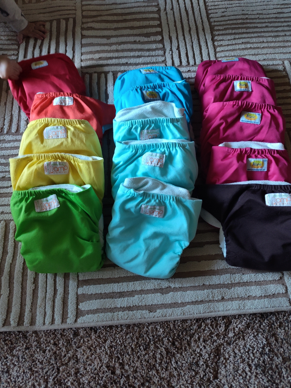 AMP Cloth Diapers x15 (Medium) Velcro/Hook and Loop